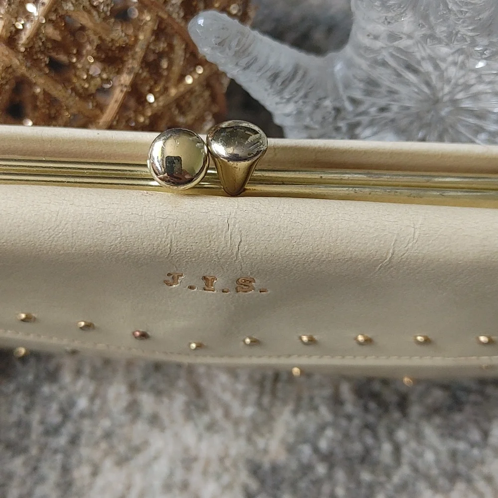 Princess Gardner Gahna Cowhide Gold Studded Womens Coin Purse Wallet
